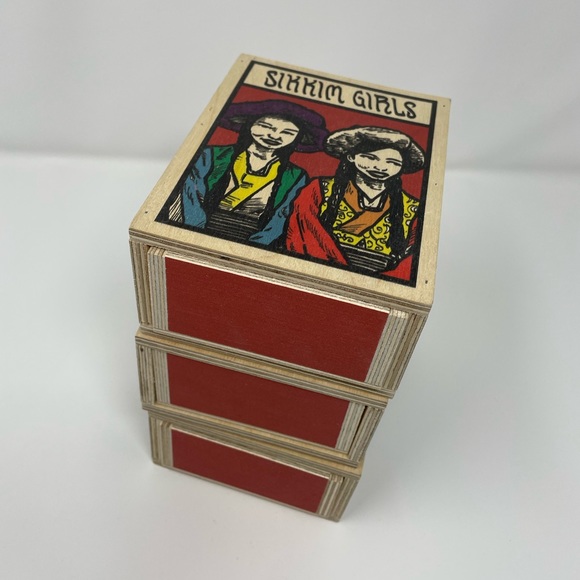 Lush Sikkim wooden boxes in like new condition! - Picture 6 of 9